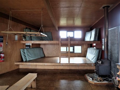 Crosbies Hut